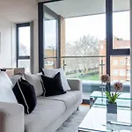 Immaculate 3Br Apt In Hackney
